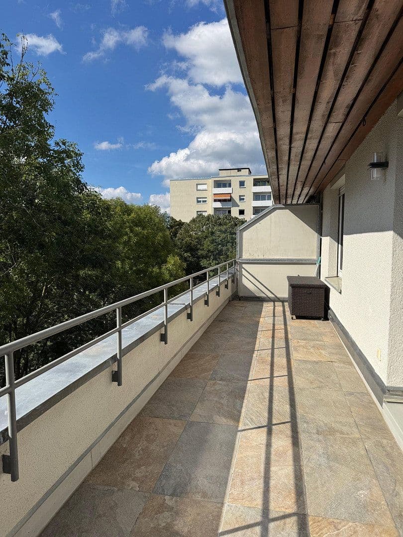 Predaj bytu 4-izbový 91 m², Konrad-Adenauer-Straße 2/1, Weinheim, Bádensko-Wurttembersko Predaj bytu 4-izbový 91 m², Konrad-Adenauer-Straße 2/1, Weinheim, Bádensko-Wurttembersko