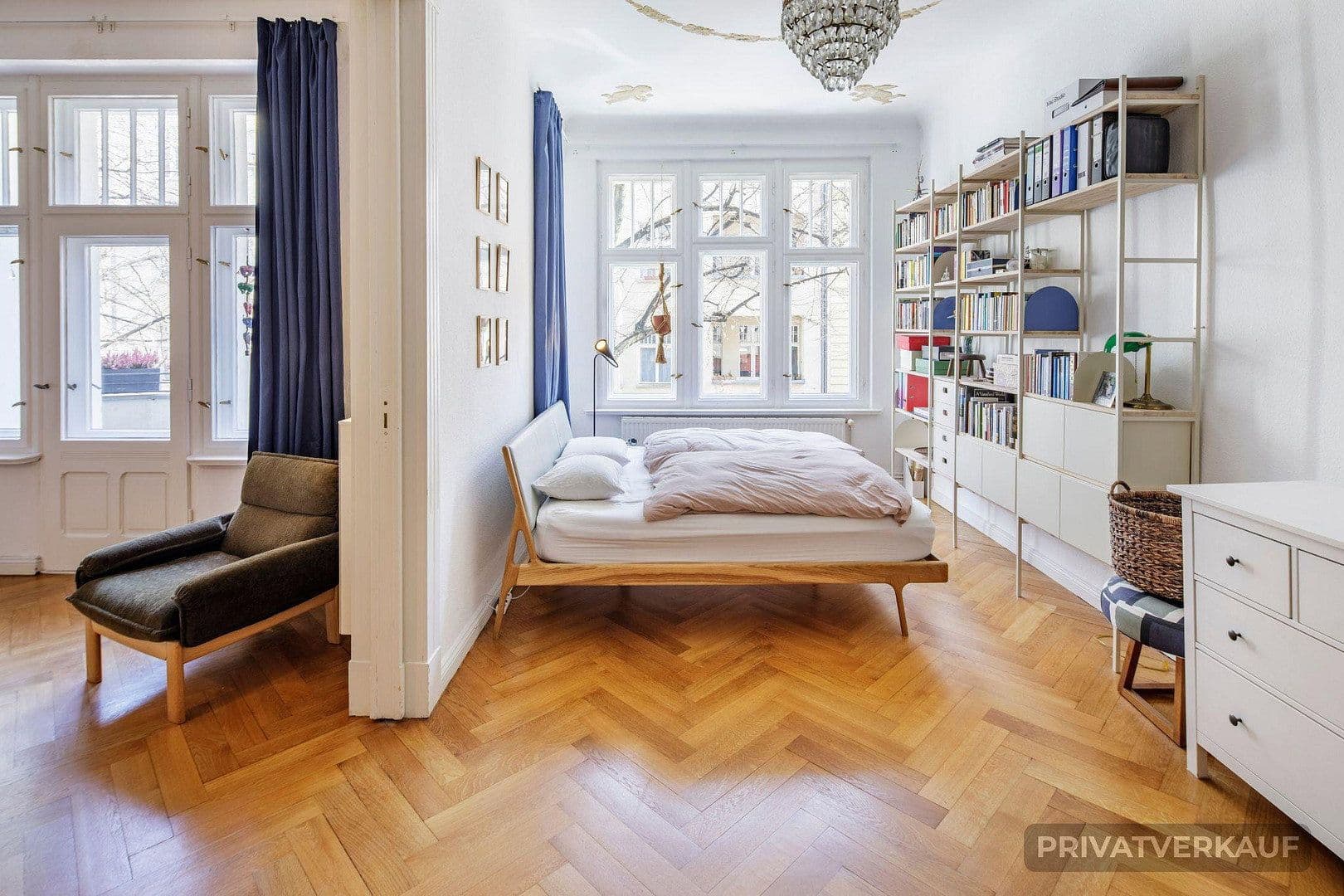 Predaj bytu 4-izbový 127 m², Berlin, Berlín Predaj bytu 4-izbový 127 m², Berlin, Berlín