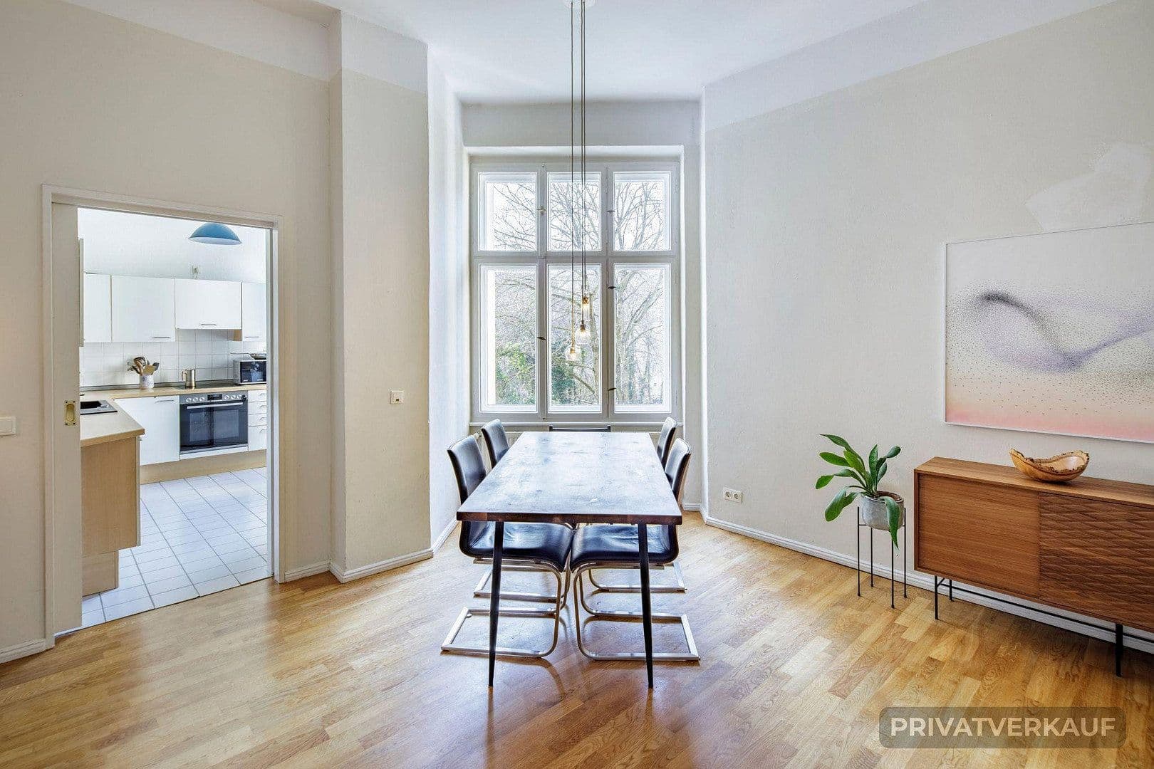 Predaj bytu 4-izbový 127 m², Berlin, Berlín Predaj bytu 4-izbový 127 m², Berlin, Berlín