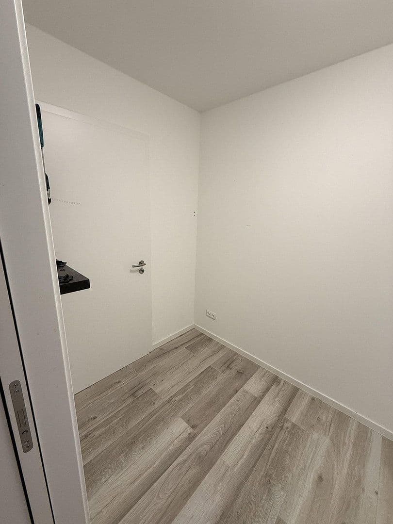 Predaj domu 171 m², pozemek 417 m², Neuried, Bavorsko Predaj domu 171 m², pozemek 417 m², Neuried, Bavorsko