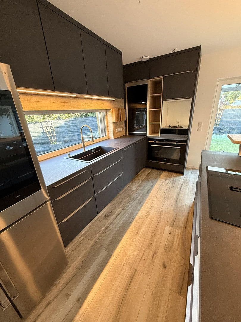 Predaj domu 171 m², pozemek 417 m², Neuried, Bavorsko Predaj domu 171 m², pozemek 417 m², Neuried, Bavorsko