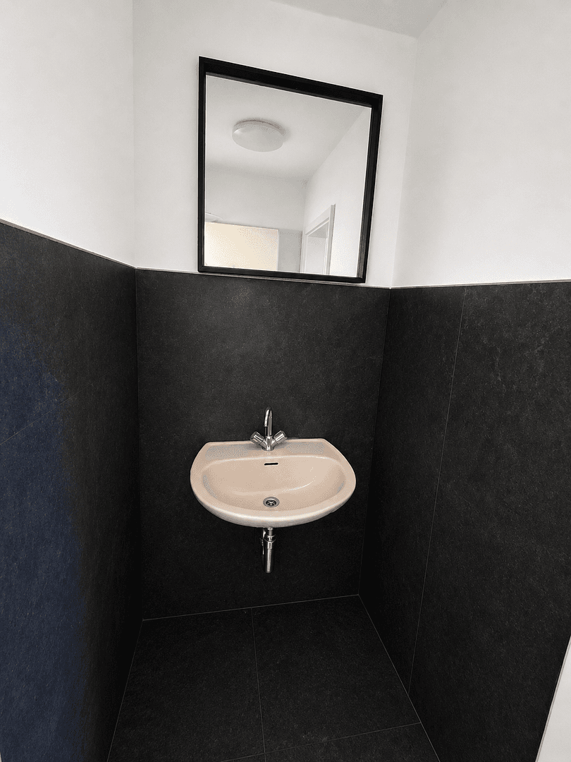 Prenájom nebytového priestoru 235 m², Auf der Heide 4, Frankenberg (Eder), Hesensko Prenájom nebytového priestoru 235 m², Auf der Heide 4, Frankenberg (Eder), Hesensko