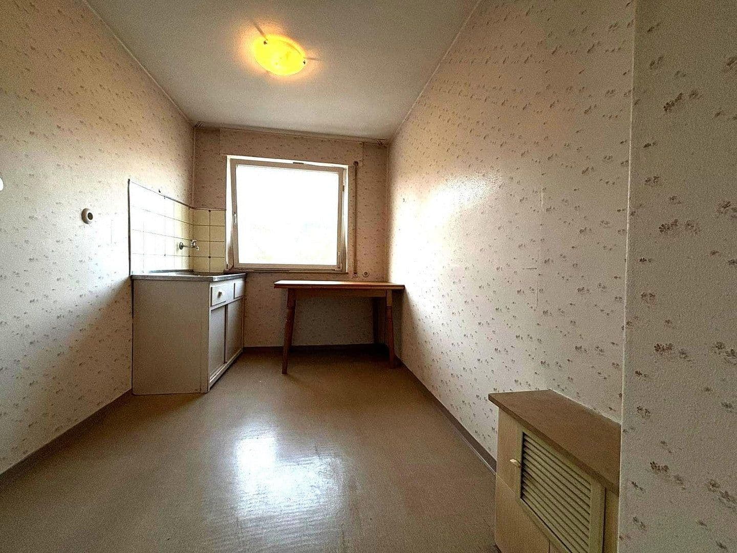 Predaj domu 96 m², pozemek 1.092 m², Bretzfeld, Bádensko-Wurttembersko Predaj domu 96 m², pozemek 1.092 m², Bretzfeld, Bádensko-Wurttembersko