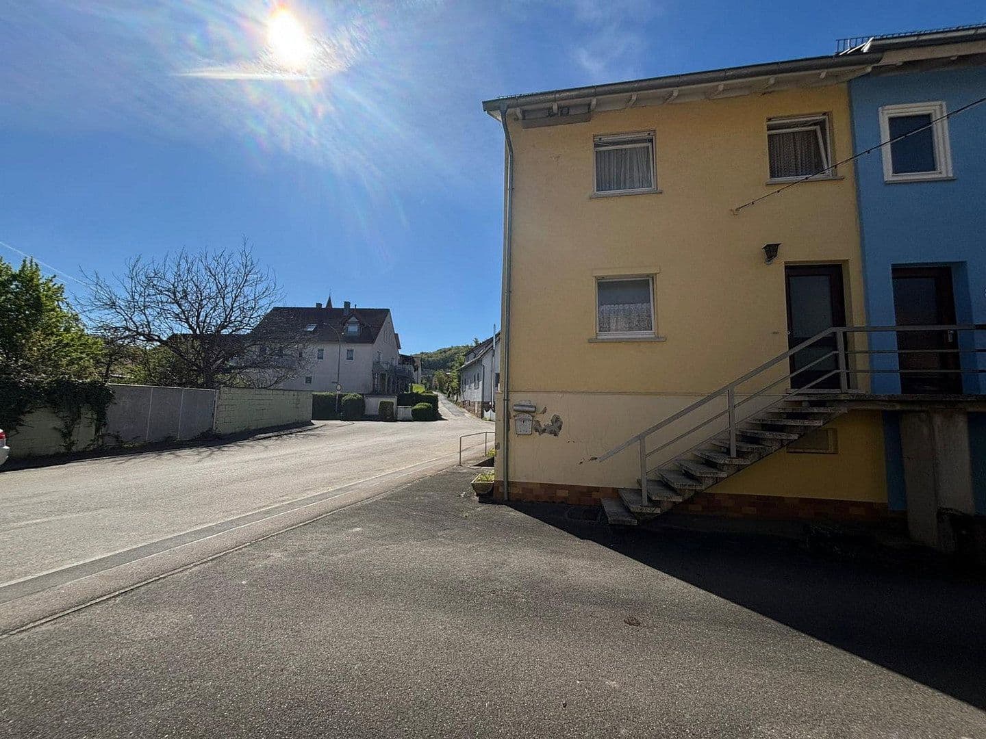 Predaj domu 96 m², pozemek 1.092 m², Bretzfeld, Bádensko-Wurttembersko Predaj domu 96 m², pozemek 1.092 m², Bretzfeld, Bádensko-Wurttembersko