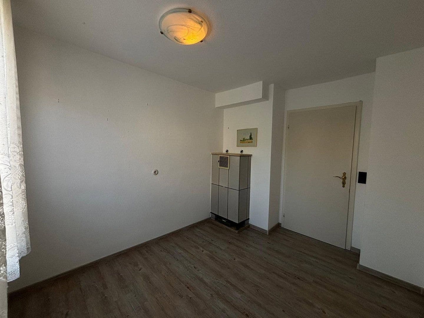 Predaj domu 96 m², pozemek 1.092 m², Bretzfeld, Bádensko-Wurttembersko Predaj domu 96 m², pozemek 1.092 m², Bretzfeld, Bádensko-Wurttembersko