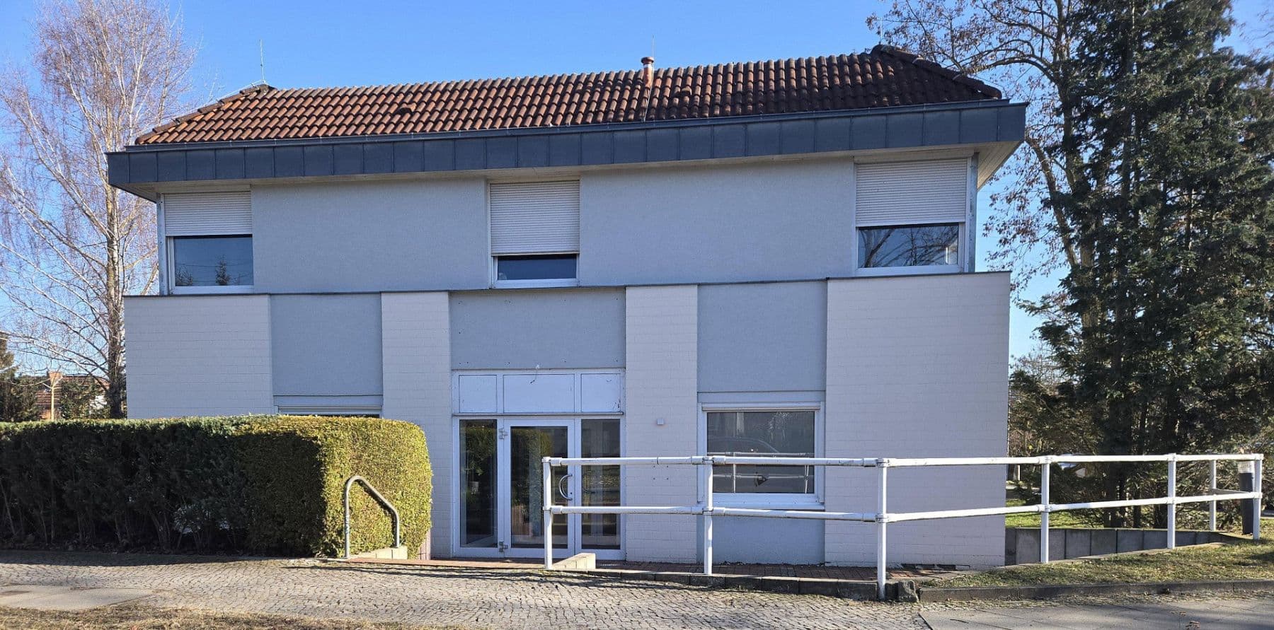 Prenájom nebytového priestoru 185 m², Windbergweg 1, Berlin, Berlín Prenájom nebytového priestoru 185 m², Windbergweg 1, Berlin, Berlín