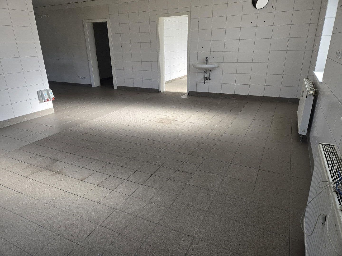 Prenájom nebytového priestoru 185 m², Windbergweg 1, Berlin, Berlín Prenájom nebytového priestoru 185 m², Windbergweg 1, Berlin, Berlín