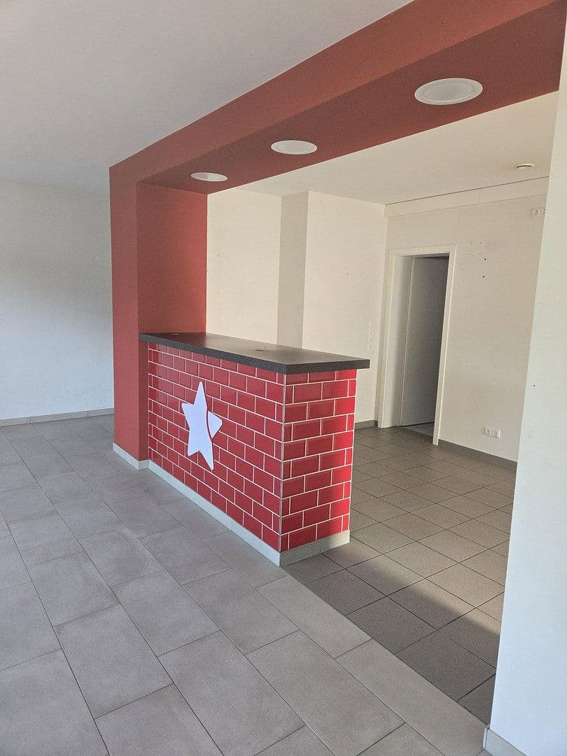 Prenájom nebytového priestoru 185 m², Windbergweg 1, Berlin, Berlín Prenájom nebytového priestoru 185 m², Windbergweg 1, Berlin, Berlín