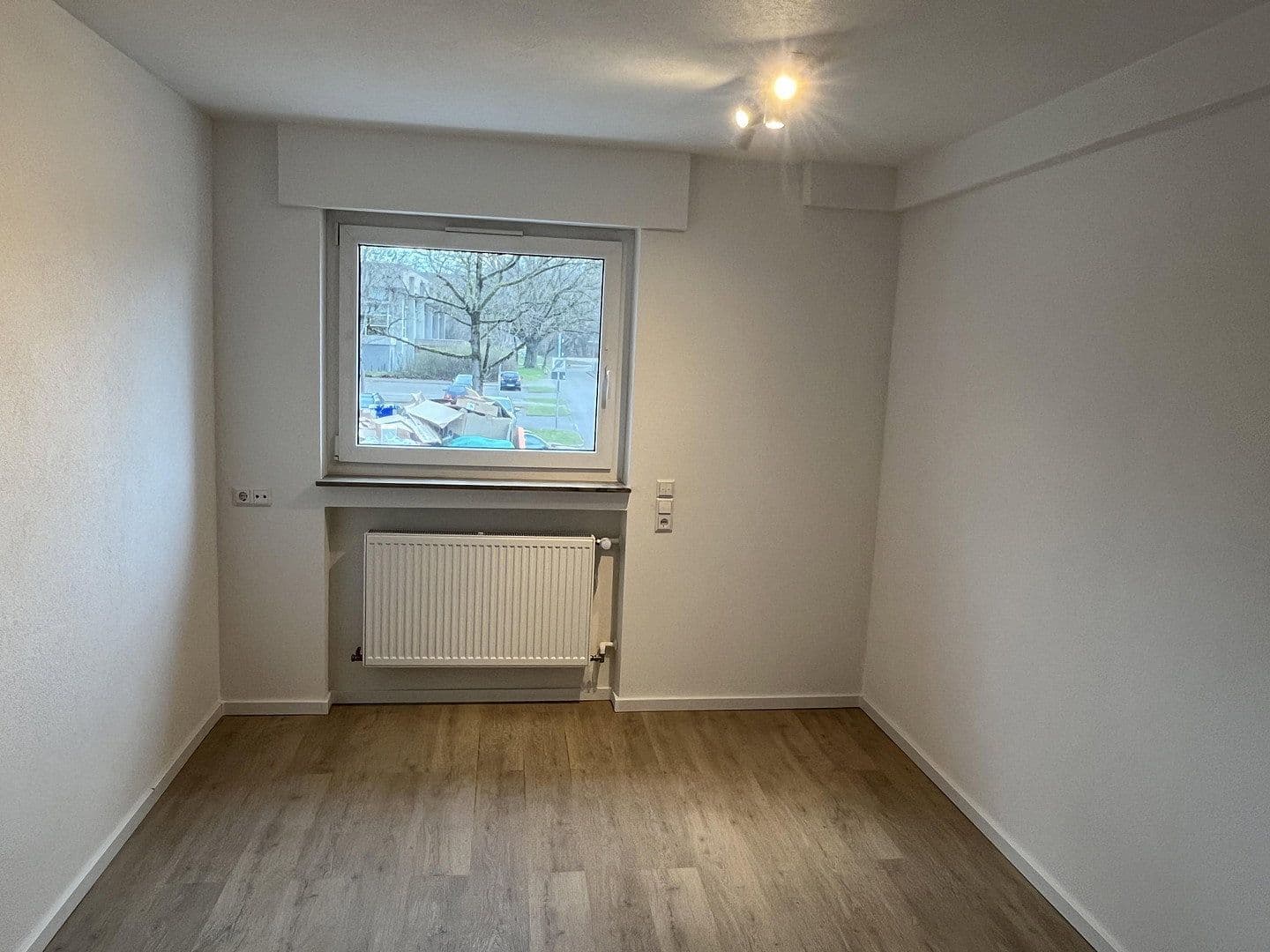 Prenájom bytu 1-izbový 17 m², Mühlstrasse 50, Nürtingen, Bádensko-Wurttembersko Prenájom bytu 1-izbový 17 m², Mühlstrasse 50, Nürtingen, Bádensko-Wurttembersko