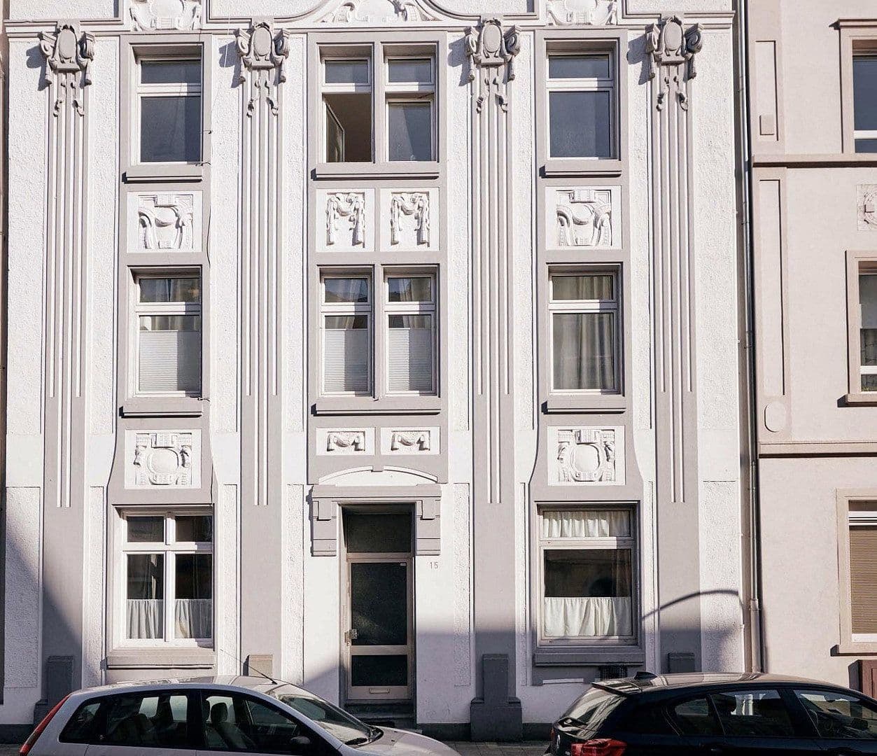 Prenájom bytu 3-izbový 96 m², Düsseldorf, Severné Porýnie - Westfálsko Prenájom bytu 3-izbový 96 m², Düsseldorf, Severné Porýnie - Westfálsko