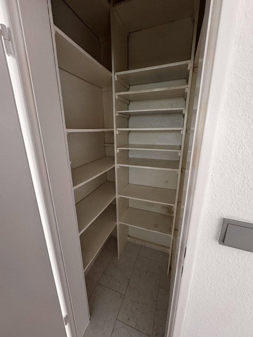 Prenájom bytu 3-izbový 82 m², Lüdenscheid, Severné Porýnie - Westfálsko Prenájom bytu 3-izbový 82 m², Lüdenscheid, Severné Porýnie - Westfálsko