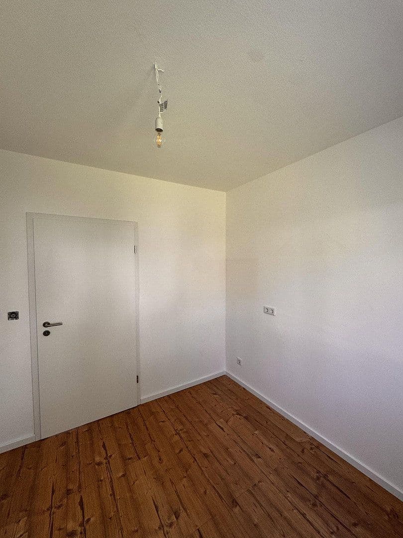 Prenájom bytu 3-izbový 82 m², Lüdenscheid, Severné Porýnie - Westfálsko Prenájom bytu 3-izbový 82 m², Lüdenscheid, Severné Porýnie - Westfálsko
