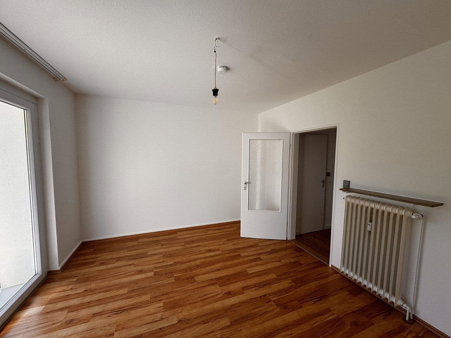 Prenájom bytu 3-izbový 82 m², Lüdenscheid, Severné Porýnie - Westfálsko Prenájom bytu 3-izbový 82 m², Lüdenscheid, Severné Porýnie - Westfálsko