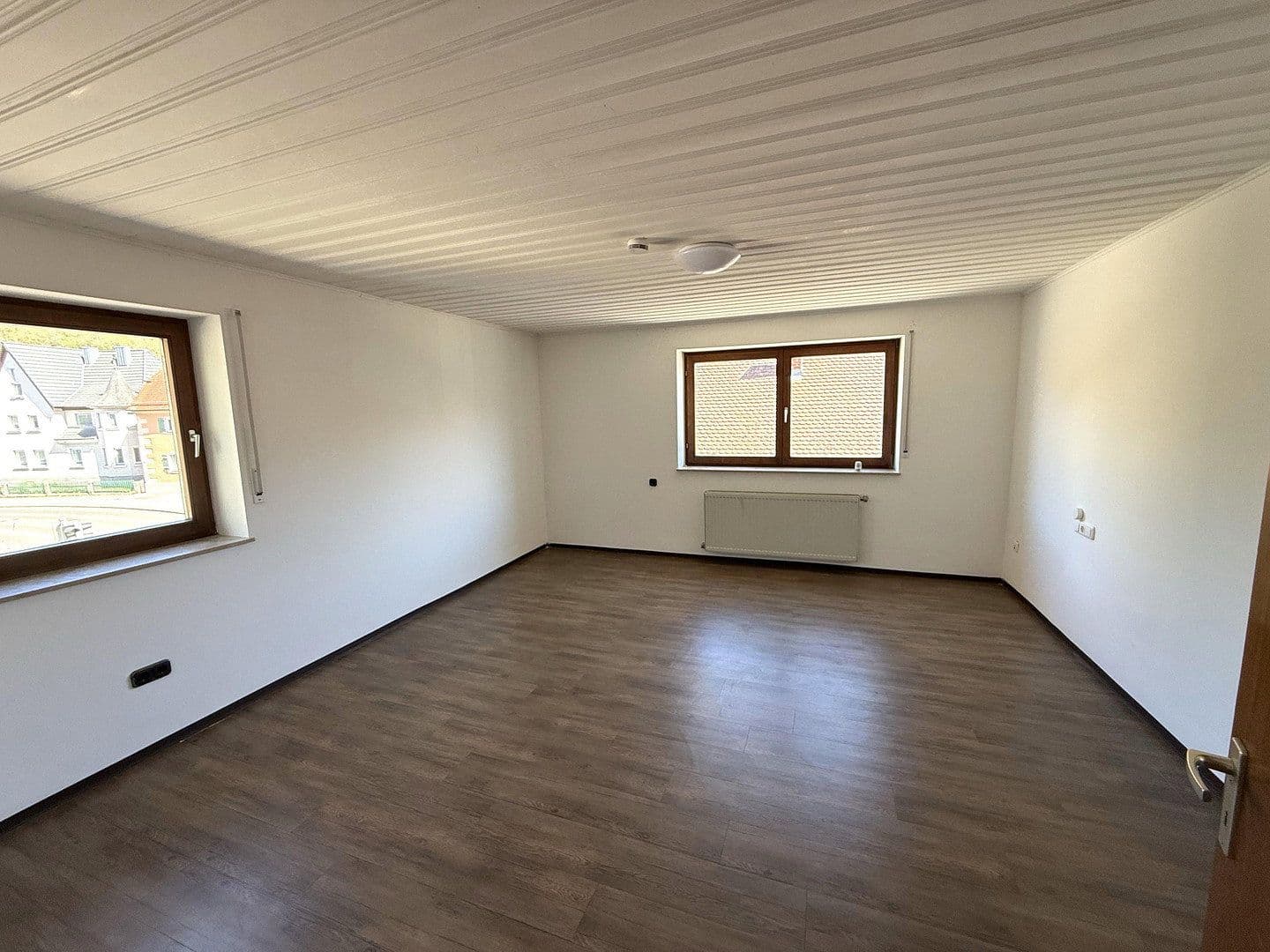 Predaj domu 320 m², pozemek 551 m², Ansbach, Bavorsko Predaj domu 320 m², pozemek 551 m², Ansbach, Bavorsko
