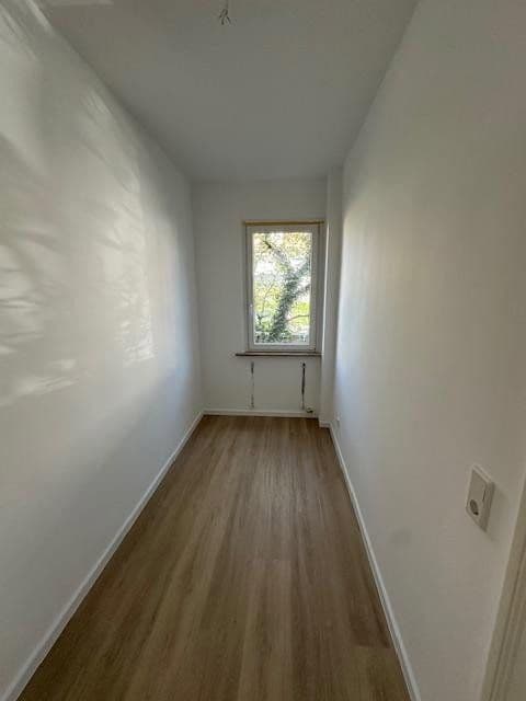 Prenájom bytu 3-izbový 83 m², Waldstromerstr. 18, Nürnberg, Bavorsko Prenájom bytu 3-izbový 83 m², Waldstromerstr. 18, Nürnberg, Bavorsko