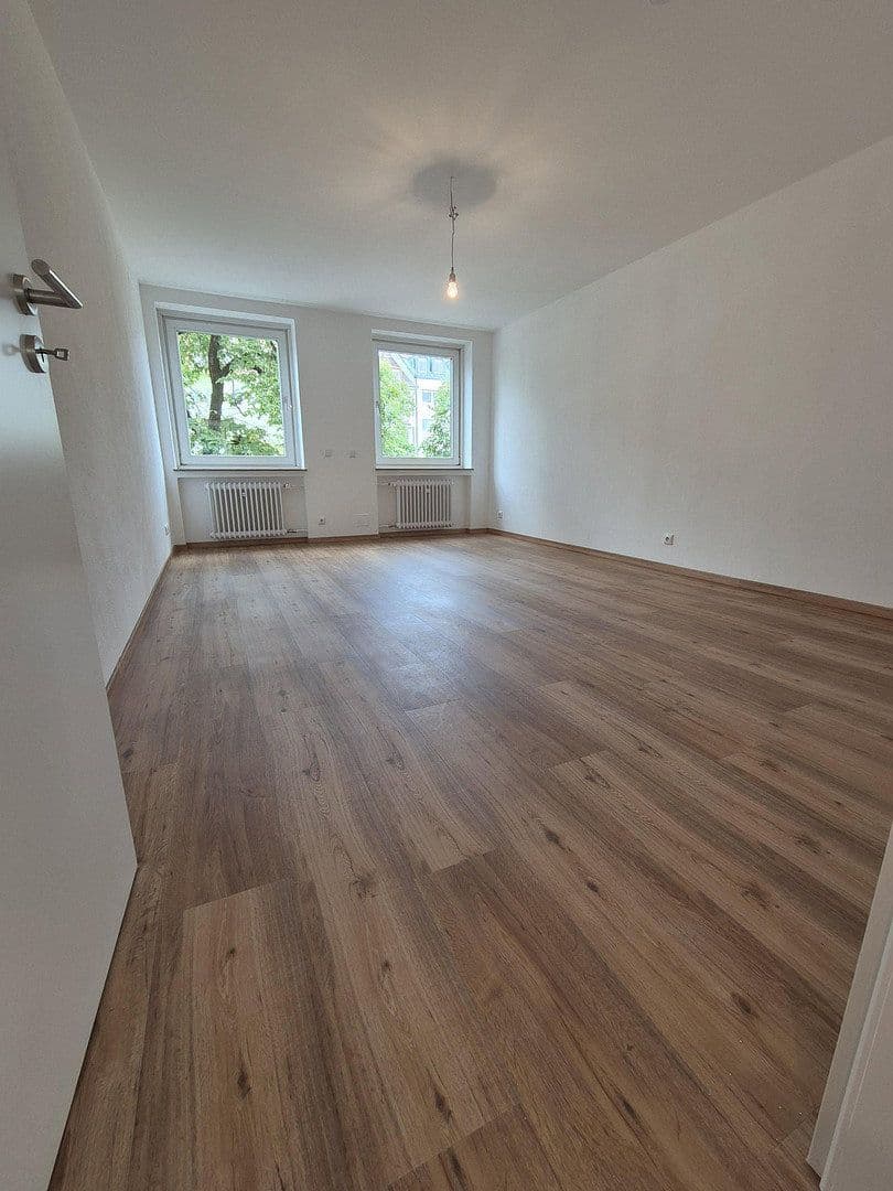 Prenájom bytu 2-izbový 55 m², München, Bavorsko Prenájom bytu 2-izbový 55 m², München, Bavorsko