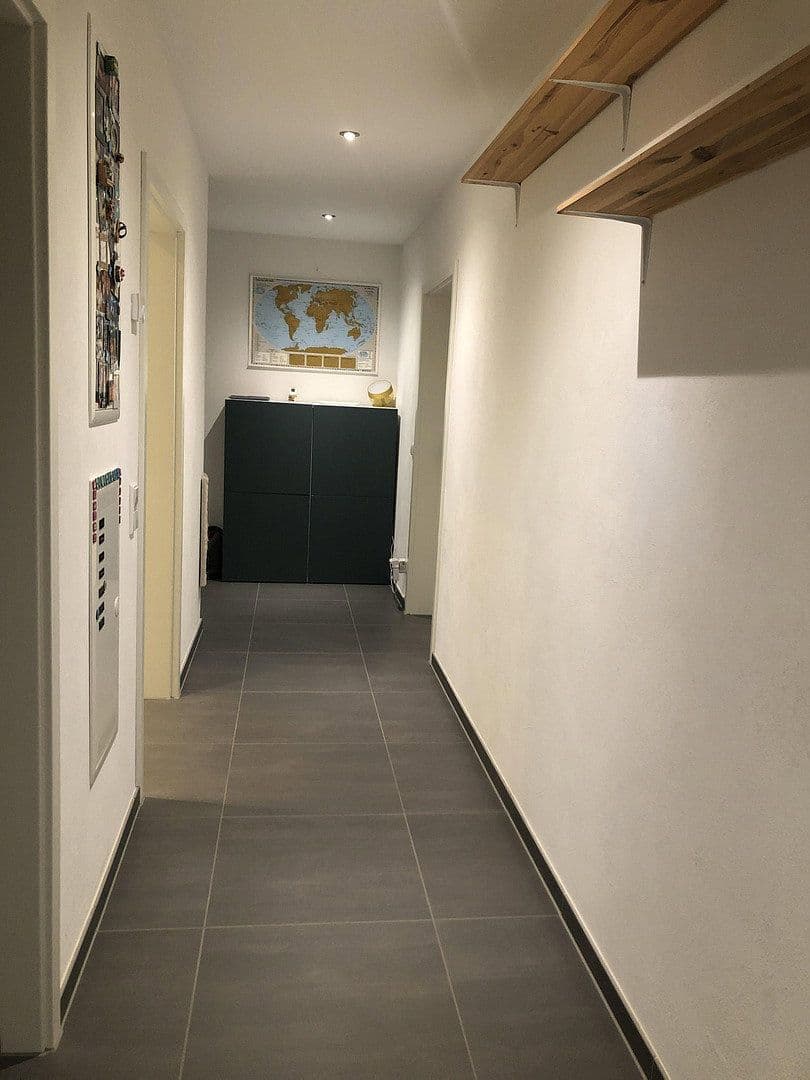 Prenájom bytu 4-izbový 114 m², Tübinger Straße 6, Nagold, Bádensko-Wurttembersko Prenájom bytu 4-izbový 114 m², Tübinger Straße 6, Nagold, Bádensko-Wurttembersko