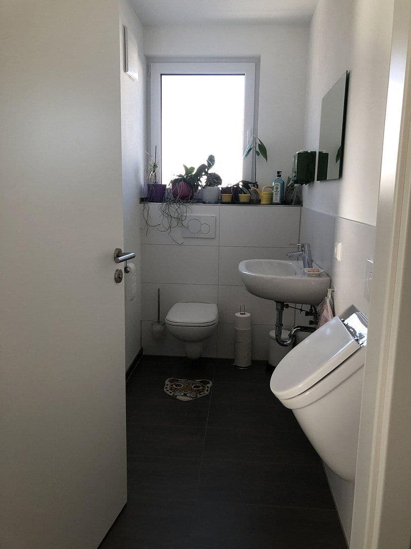 Prenájom bytu 4-izbový 114 m², Tübinger Straße 6, Nagold, Bádensko-Wurttembersko Prenájom bytu 4-izbový 114 m², Tübinger Straße 6, Nagold, Bádensko-Wurttembersko