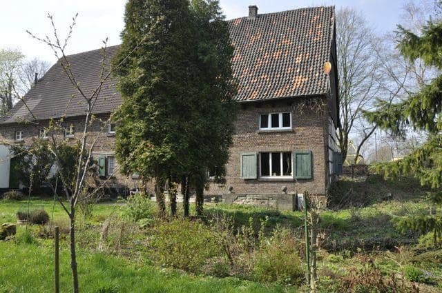 Predaj domu 225 m², pozemek 5.196 m², Zur Hunnenboke 9, Dortmund Bodelschwingh, Severné Porýnie - Westfálsko Predaj domu 225 m², pozemek 5.196 m², Zur Hunnenboke 9, Dortmund Bodelschwingh, Severné Porýnie - Westfálsko