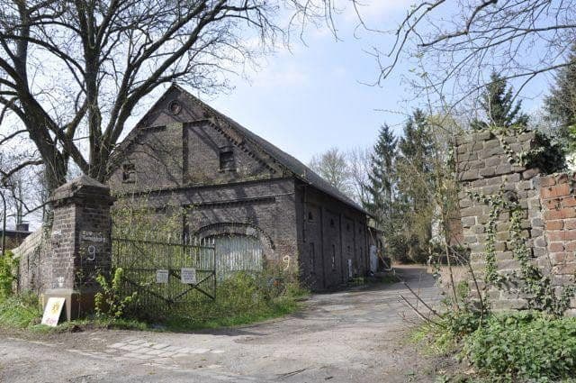 Predaj domu 225 m², pozemek 5.196 m², Zur Hunnenboke 9, Dortmund Bodelschwingh, Severné Porýnie - Westfálsko Predaj domu 225 m², pozemek 5.196 m², Zur Hunnenboke 9, Dortmund Bodelschwingh, Severné Porýnie - Westfálsko