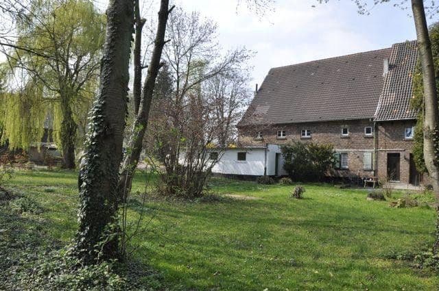 Predaj domu 225 m², pozemek 5.196 m², Zur Hunnenboke 9, Dortmund Bodelschwingh, Severné Porýnie - Westfálsko Predaj domu 225 m², pozemek 5.196 m², Zur Hunnenboke 9, Dortmund Bodelschwingh, Severné Porýnie - Westfálsko