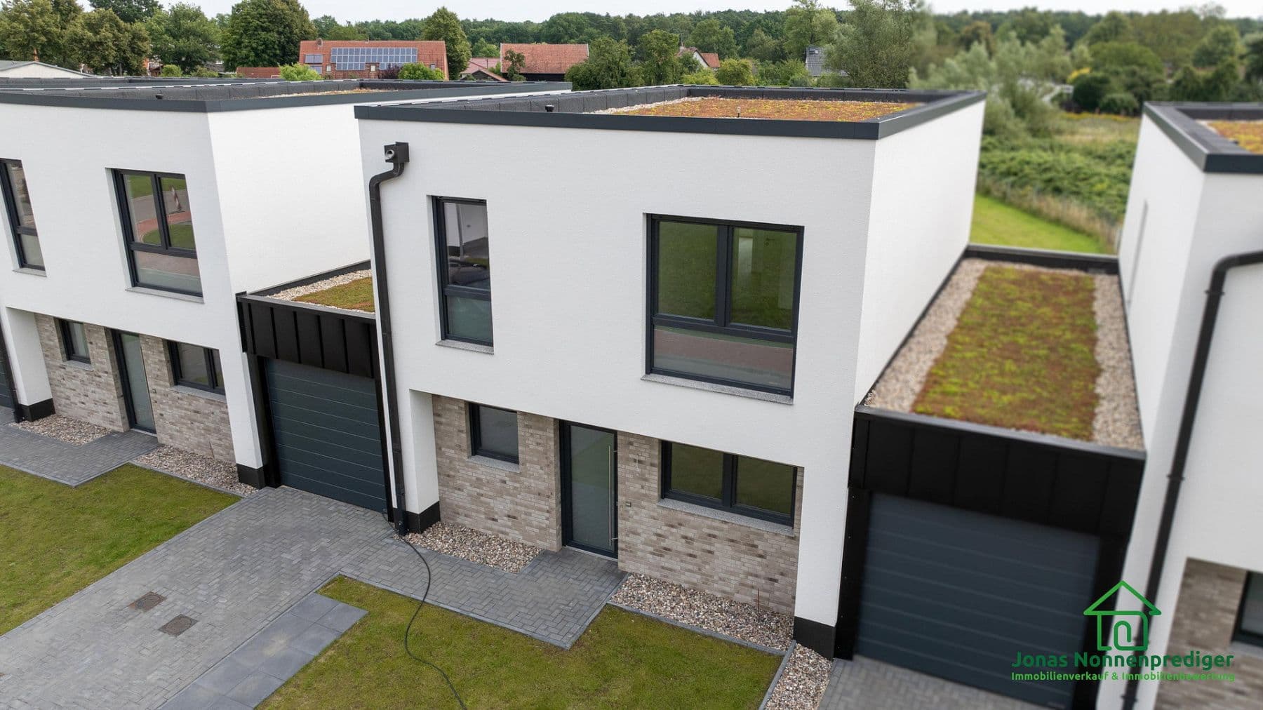 Predaj domu 104 m², pozemek 261 m², Kühls Acker 32, Schwerin, Meklenbursko-Predpomoransko Predaj domu 104 m², pozemek 261 m², Kühls Acker 32, Schwerin, Meklenbursko-Predpomoransko
