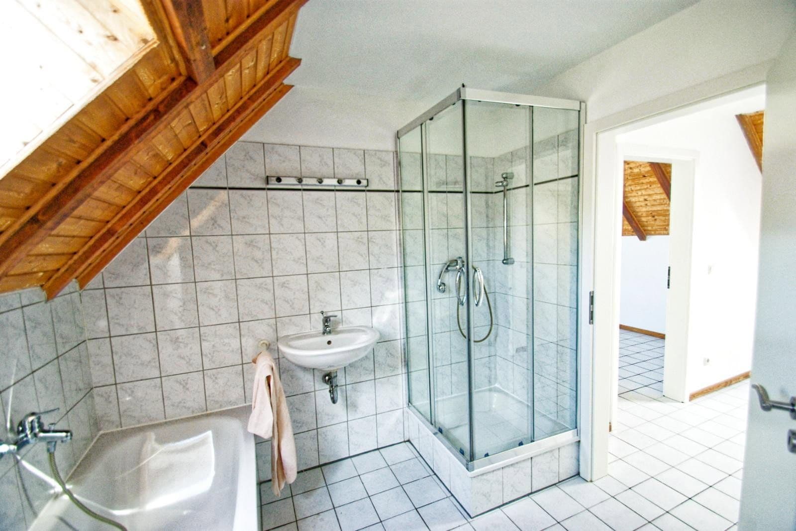 Predaj domu 107 m², pozemek 332 m², Mehren, Porýnie-Falcko Predaj domu 107 m², pozemek 332 m², Mehren, Porýnie-Falcko