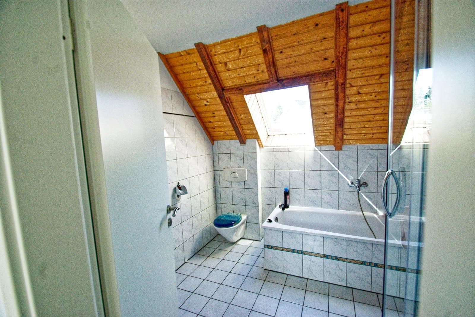 Predaj domu 107 m², pozemek 332 m², Mehren, Porýnie-Falcko Predaj domu 107 m², pozemek 332 m², Mehren, Porýnie-Falcko
