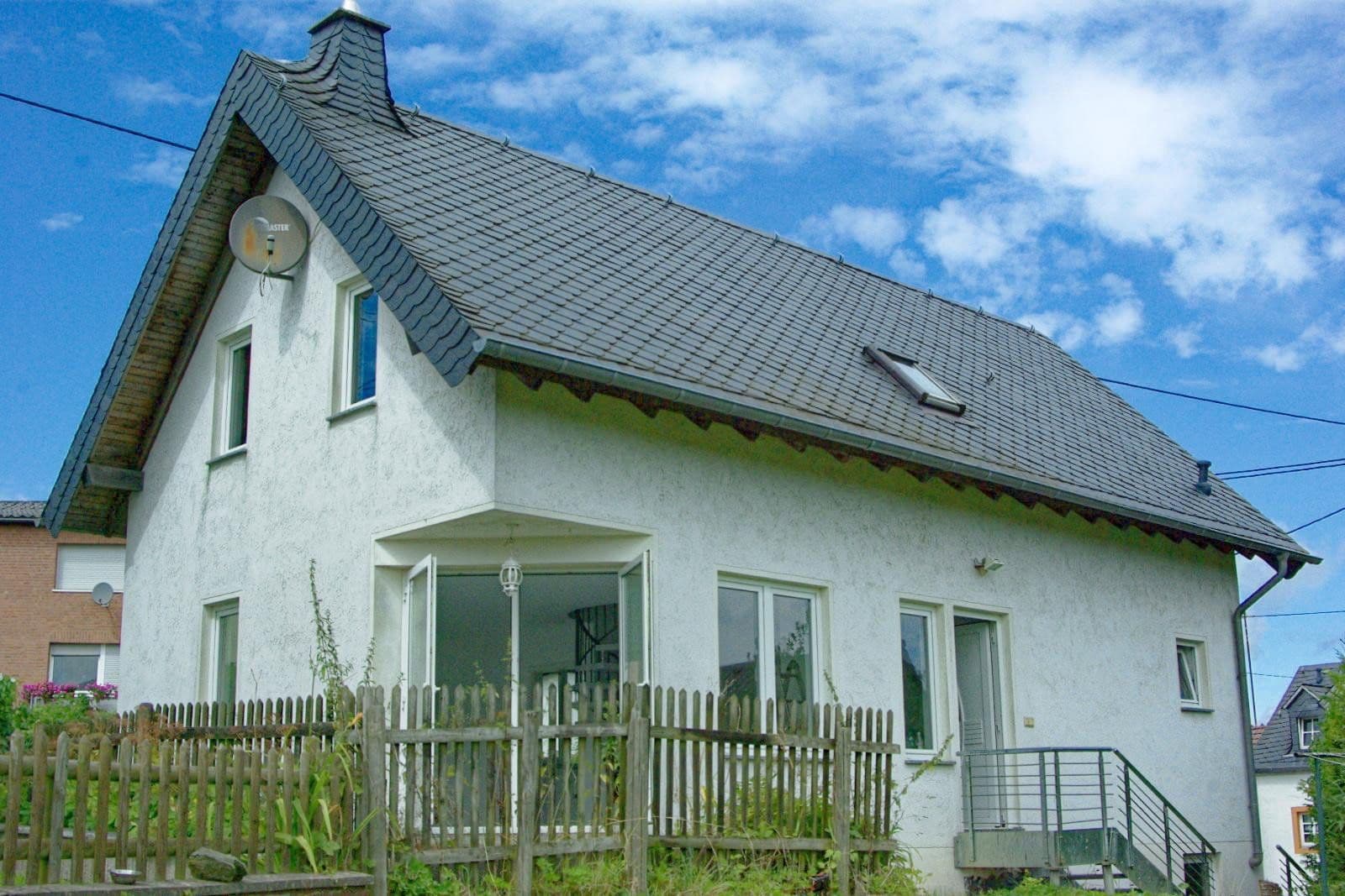 Predaj domu 107 m², pozemek 332 m², Mehren, Porýnie-Falcko Predaj domu 107 m², pozemek 332 m², Mehren, Porýnie-Falcko