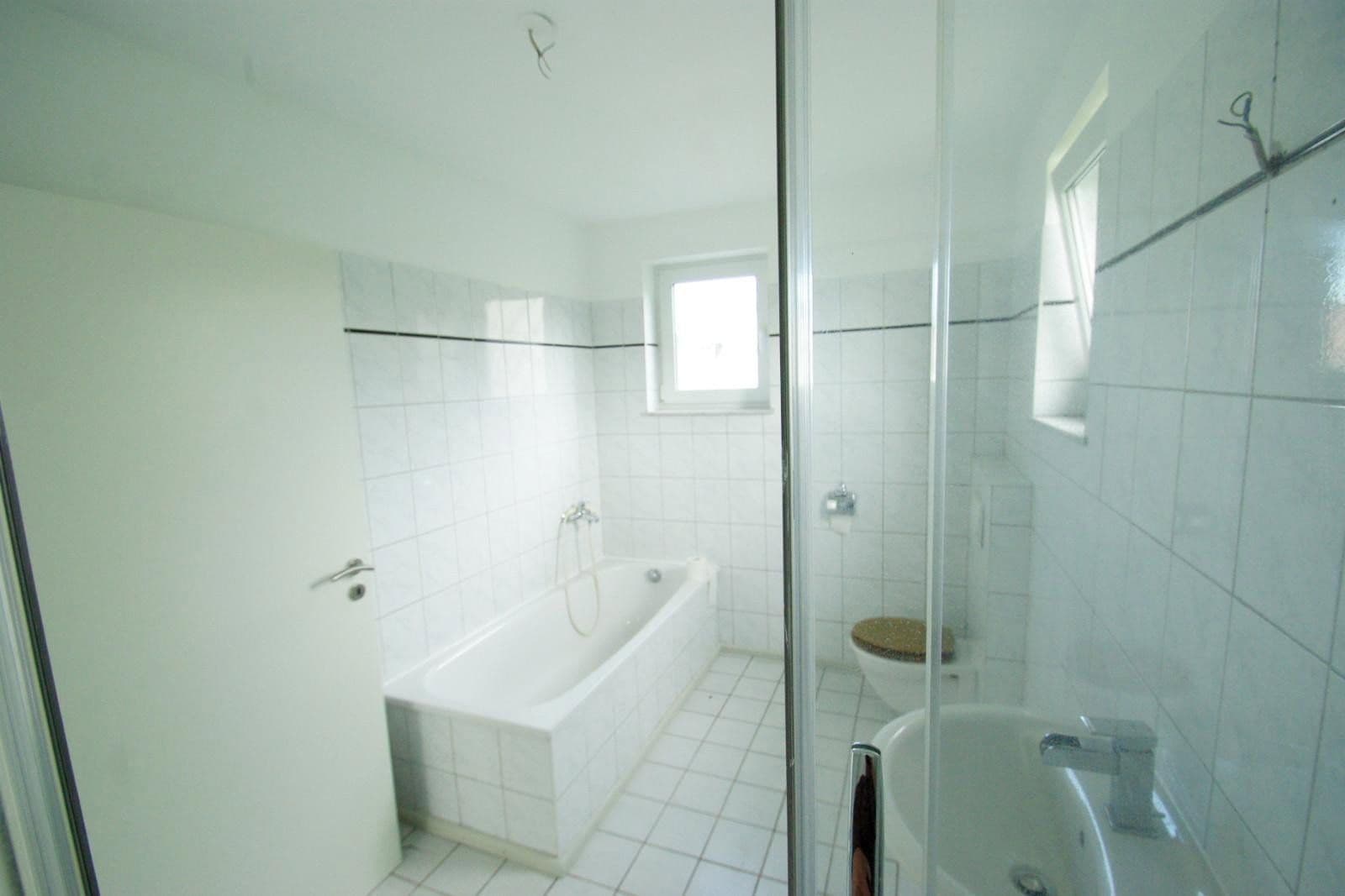 Predaj domu 107 m², pozemek 332 m², Mehren, Porýnie-Falcko Predaj domu 107 m², pozemek 332 m², Mehren, Porýnie-Falcko