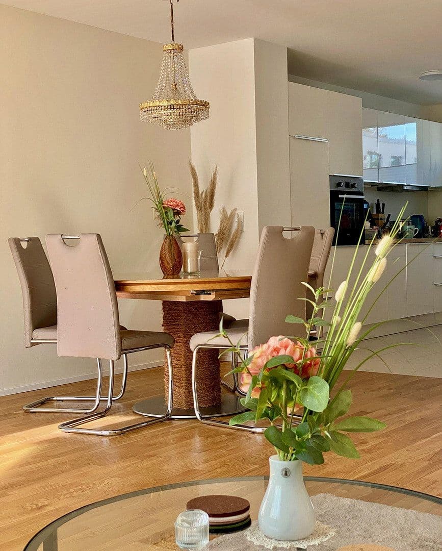 Prenájom domu 139 m², pozemek 122 m², Rotkehlchenweg 134, Wiesbaden, Hesensko Prenájom domu 139 m², pozemek 122 m², Rotkehlchenweg 134, Wiesbaden, Hesensko