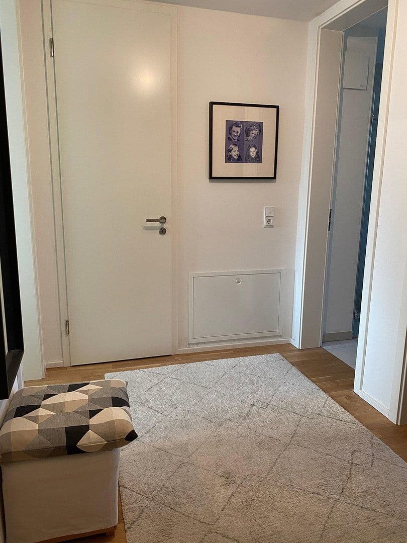 Prenájom domu 139 m², pozemek 122 m², Rotkehlchenweg 134, Wiesbaden, Hesensko Prenájom domu 139 m², pozemek 122 m², Rotkehlchenweg 134, Wiesbaden, Hesensko