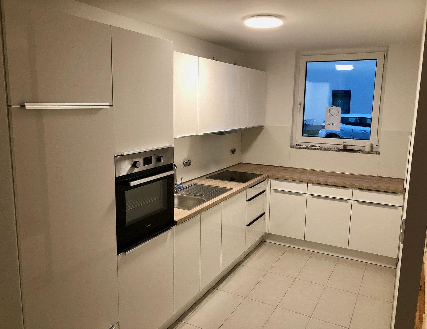Prenájom domu 139 m², pozemek 122 m², Rotkehlchenweg 134, Wiesbaden, Hesensko Prenájom domu 139 m², pozemek 122 m², Rotkehlchenweg 134, Wiesbaden, Hesensko