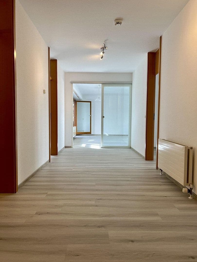 Prenájom bytu 3-izbový 88 m², Wilhelmstr. 37, Böblingen, Bádensko-Wurttembersko Prenájom bytu 3-izbový 88 m², Wilhelmstr. 37, Böblingen, Bádensko-Wurttembersko