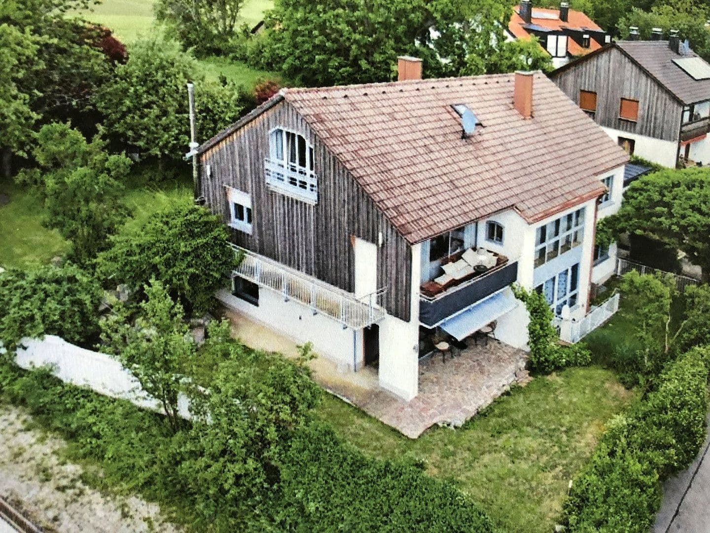 Predaj bytu 4-izbový 130 m², Erdweg / Eisenhofen, Bavorsko Predaj bytu 4-izbový 130 m², Erdweg / Eisenhofen, Bavorsko