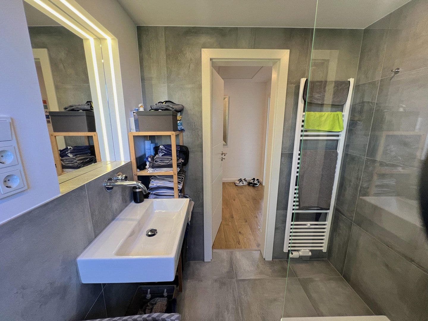 Prenájom bytu 3-izbový 62 m², Dottendorfer Str. 95, Bonn, Severné Porýnie - Westfálsko Prenájom bytu 3-izbový 62 m², Dottendorfer Str. 95, Bonn, Severné Porýnie - Westfálsko