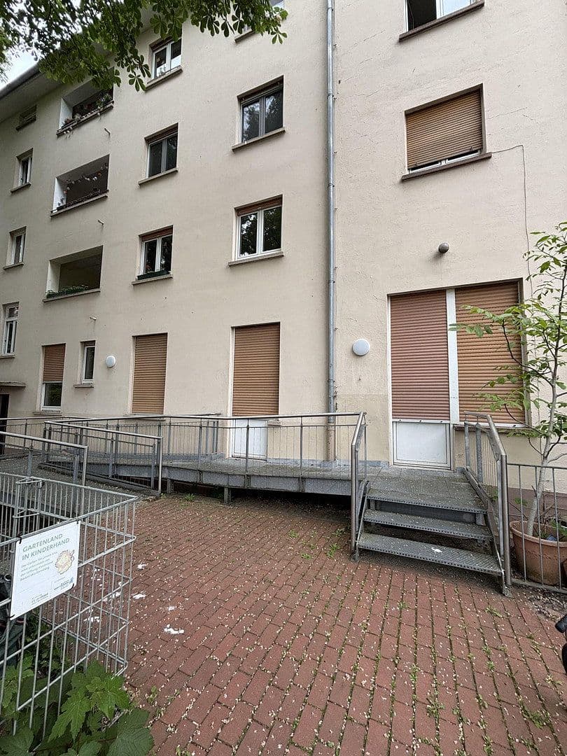 Prenájom kancelárie 246 m², Mönchwörthstraße 10-14, Mannheim, Bádensko-Wurttembersko Prenájom kancelárie 246 m², Mönchwörthstraße 10-14, Mannheim, Bádensko-Wurttembersko