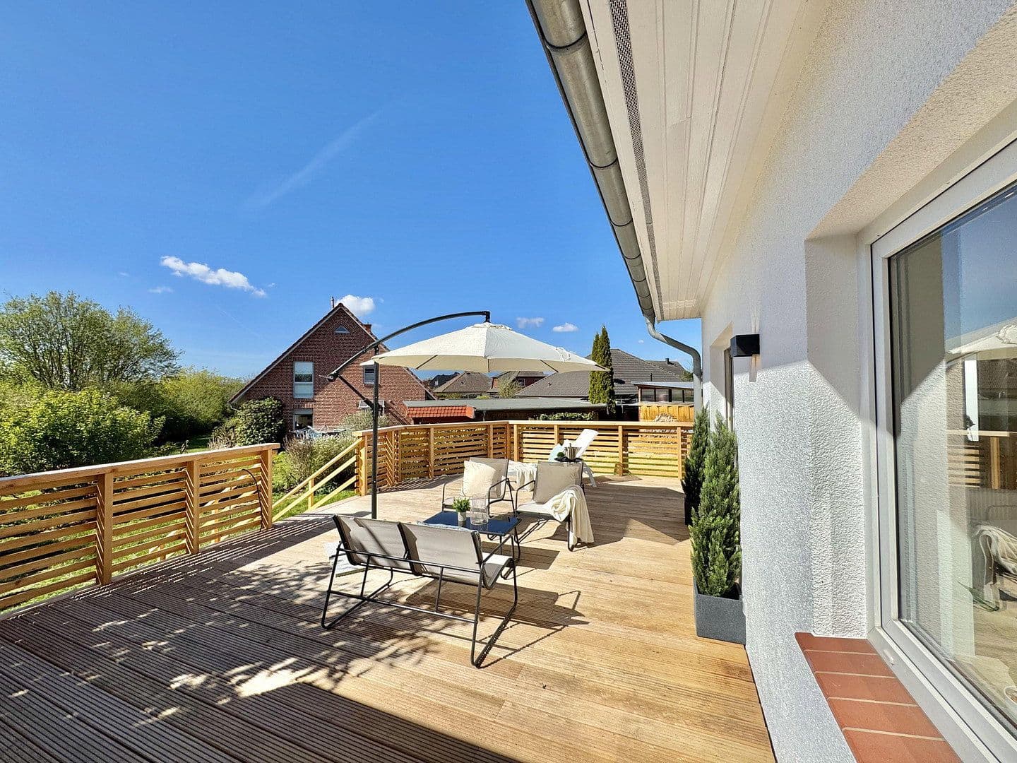 Predaj domu 127 m², pozemek 438 m², Wismar, Meklenbursko-Predpomoransko Predaj domu 127 m², pozemek 438 m², Wismar, Meklenbursko-Predpomoransko
