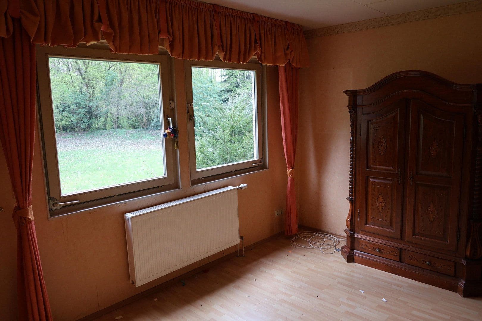 Predaj domu 165 m², pozemek 2.604 m², Moselstrasse 21, Dormagen, Severné Porýnie - Westfálsko Predaj domu 165 m², pozemek 2.604 m², Moselstrasse 21, Dormagen, Severné Porýnie - Westfálsko