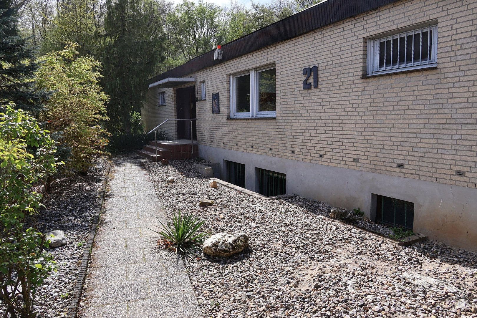 Predaj domu 165 m², pozemek 2.604 m², Moselstrasse 21, Dormagen, Severné Porýnie - Westfálsko Predaj domu 165 m², pozemek 2.604 m², Moselstrasse 21, Dormagen, Severné Porýnie - Westfálsko