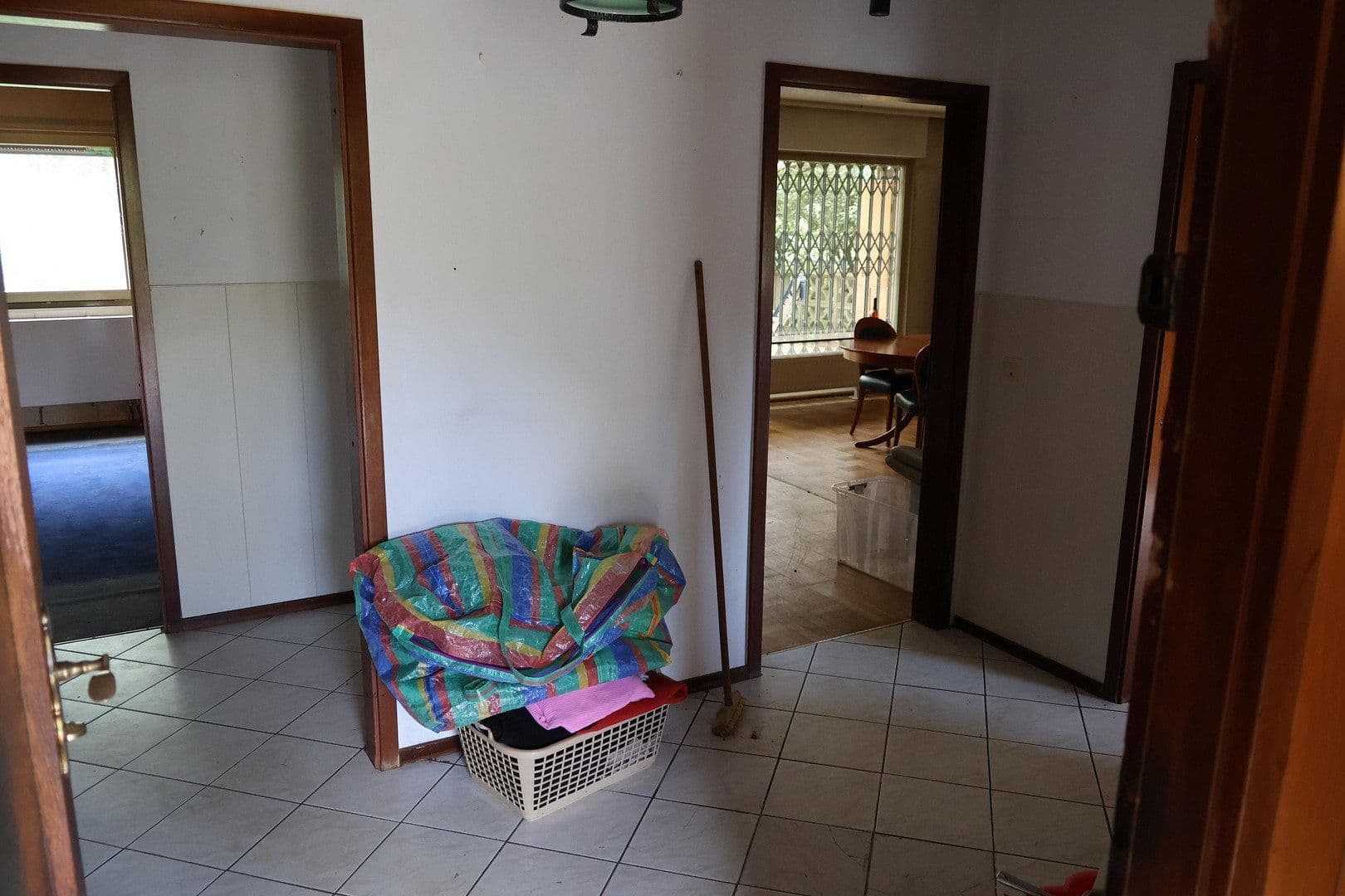 Predaj domu 165 m², pozemek 2.604 m², Moselstrasse 21, Dormagen, Severné Porýnie - Westfálsko Predaj domu 165 m², pozemek 2.604 m², Moselstrasse 21, Dormagen, Severné Porýnie - Westfálsko