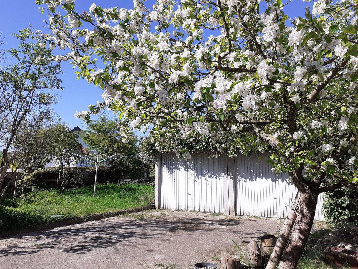 Predaj domu 140 m², pozemek 591 m², Lappersdorf, Bavorsko Predaj domu 140 m², pozemek 591 m², Lappersdorf, Bavorsko