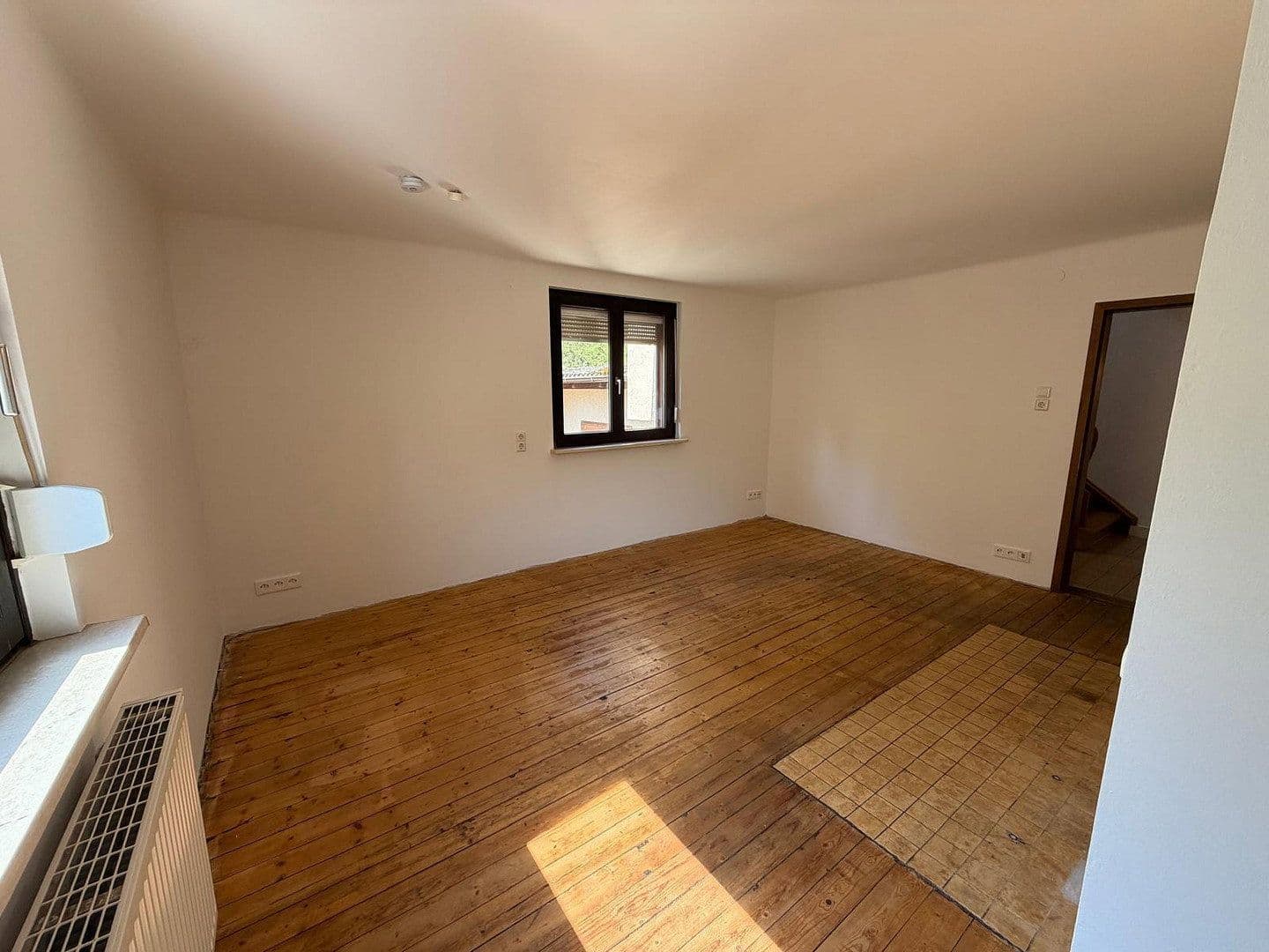 Predaj domu 83 m², pozemek 282 m², Bammental, Bádensko-Wurttembersko Predaj domu 83 m², pozemek 282 m², Bammental, Bádensko-Wurttembersko