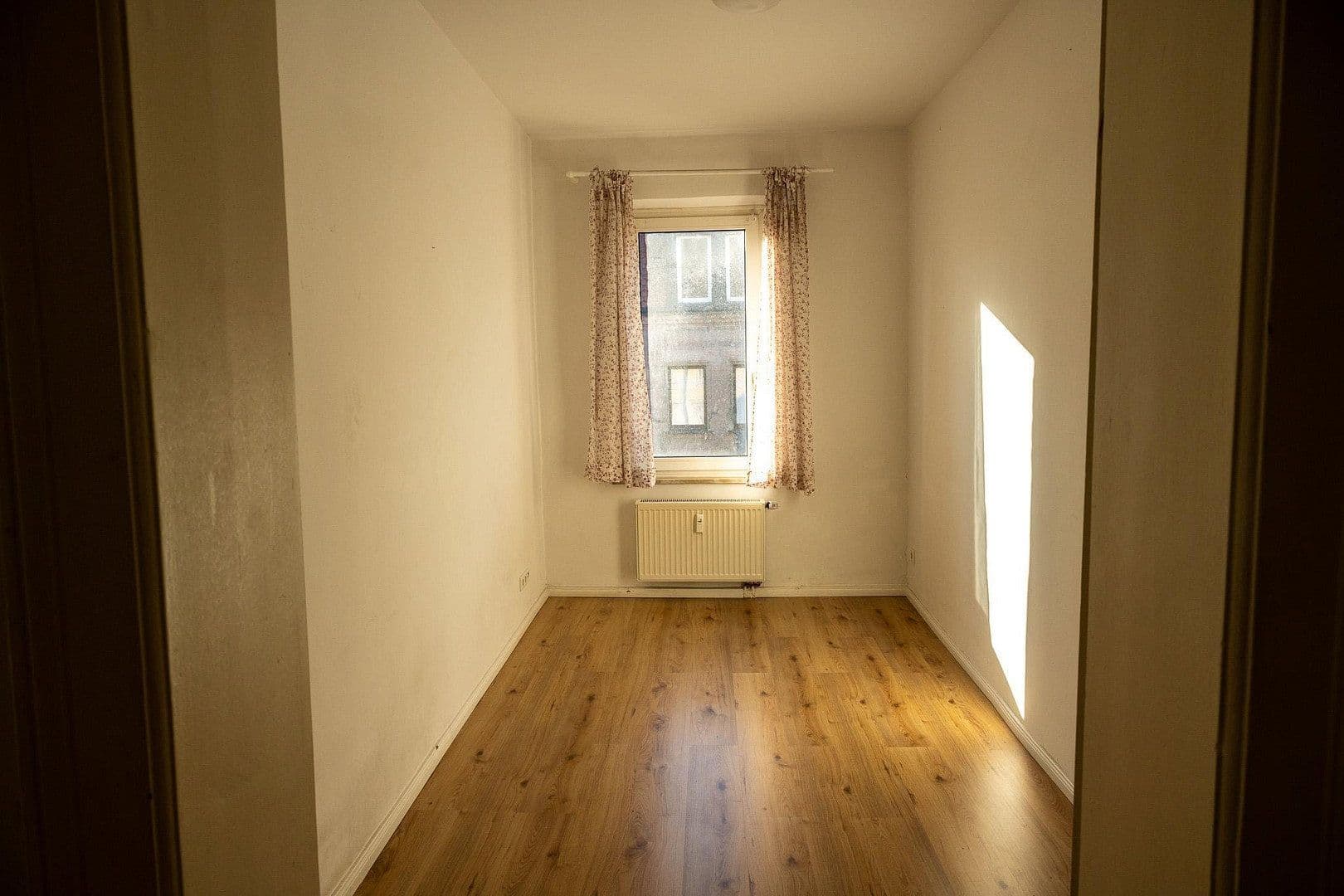 Prenájom bytu 4-izbový 96 m², Nürnberg, Bavorsko Prenájom bytu 4-izbový 96 m², Nürnberg, Bavorsko