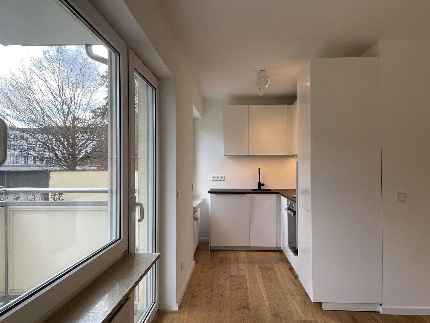 Prenájom bytu 2-izbový 51 m², München, Bavorsko Prenájom bytu 2-izbový 51 m², München, Bavorsko