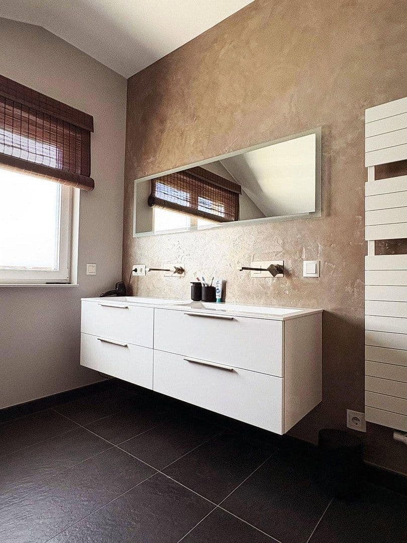 Predaj domu 230 m², pozemek 763 m², Berlin, Berlín Predaj domu 230 m², pozemek 763 m², Berlin, Berlín