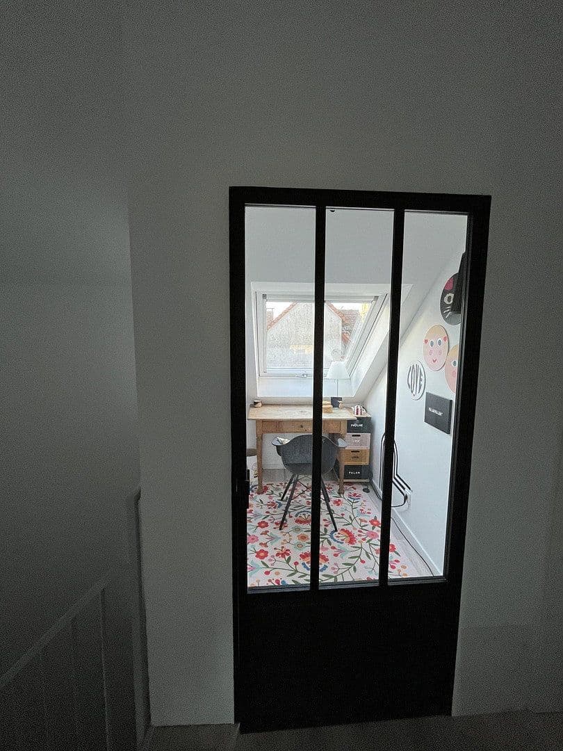 Predaj domu 150 m², pozemek 380 m², Frankfurt, Hesensko Predaj domu 150 m², pozemek 380 m², Frankfurt, Hesensko
