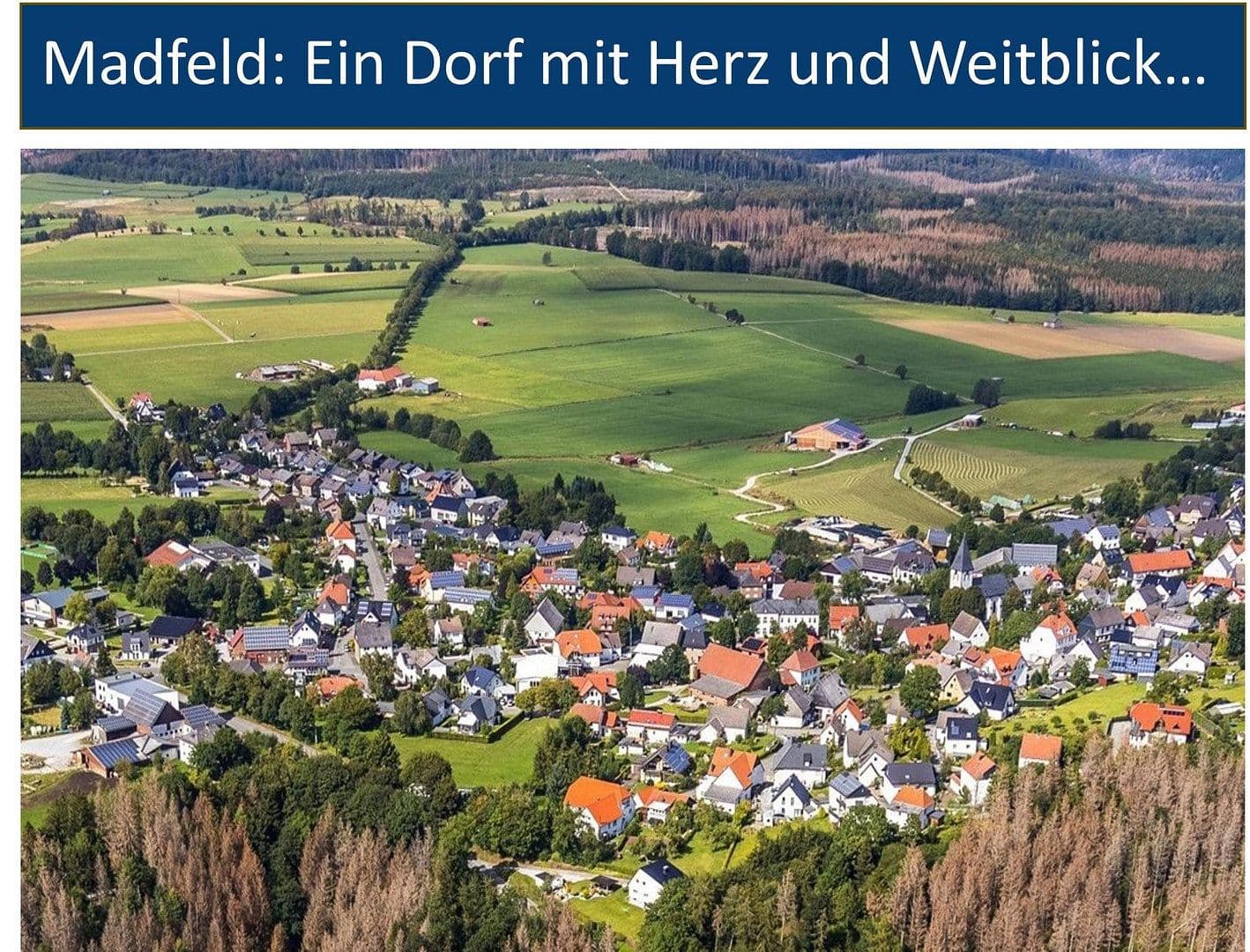 Predaj domu 145 m², pozemek 317 m², Bredelarer Straße 7, Brilon, Severné Porýnie - Westfálsko Predaj domu 145 m², pozemek 317 m², Bredelarer Straße 7, Brilon, Severné Porýnie - Westfálsko
