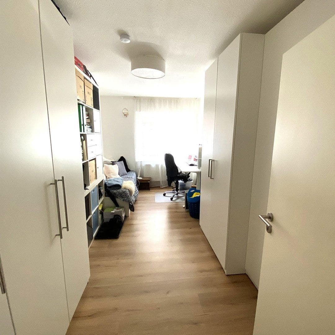 Prenájom bytu 3-izbový 64 m², Nürnberg, Bavorsko Prenájom bytu 3-izbový 64 m², Nürnberg, Bavorsko