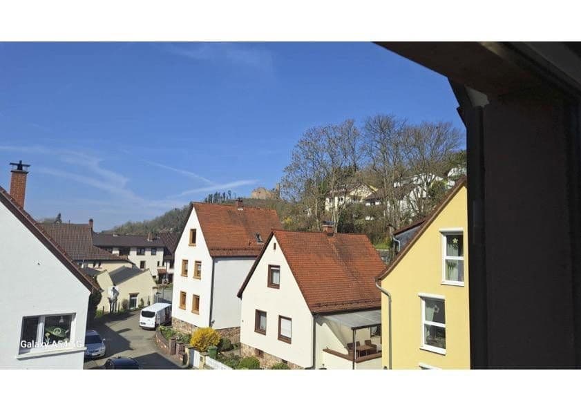Prenájom bytu 3-izbový 82 m², Gabelsbergerstraße 6, Weinheim, Bádensko-Wurttembersko Prenájom bytu 3-izbový 82 m², Gabelsbergerstraße 6, Weinheim, Bádensko-Wurttembersko